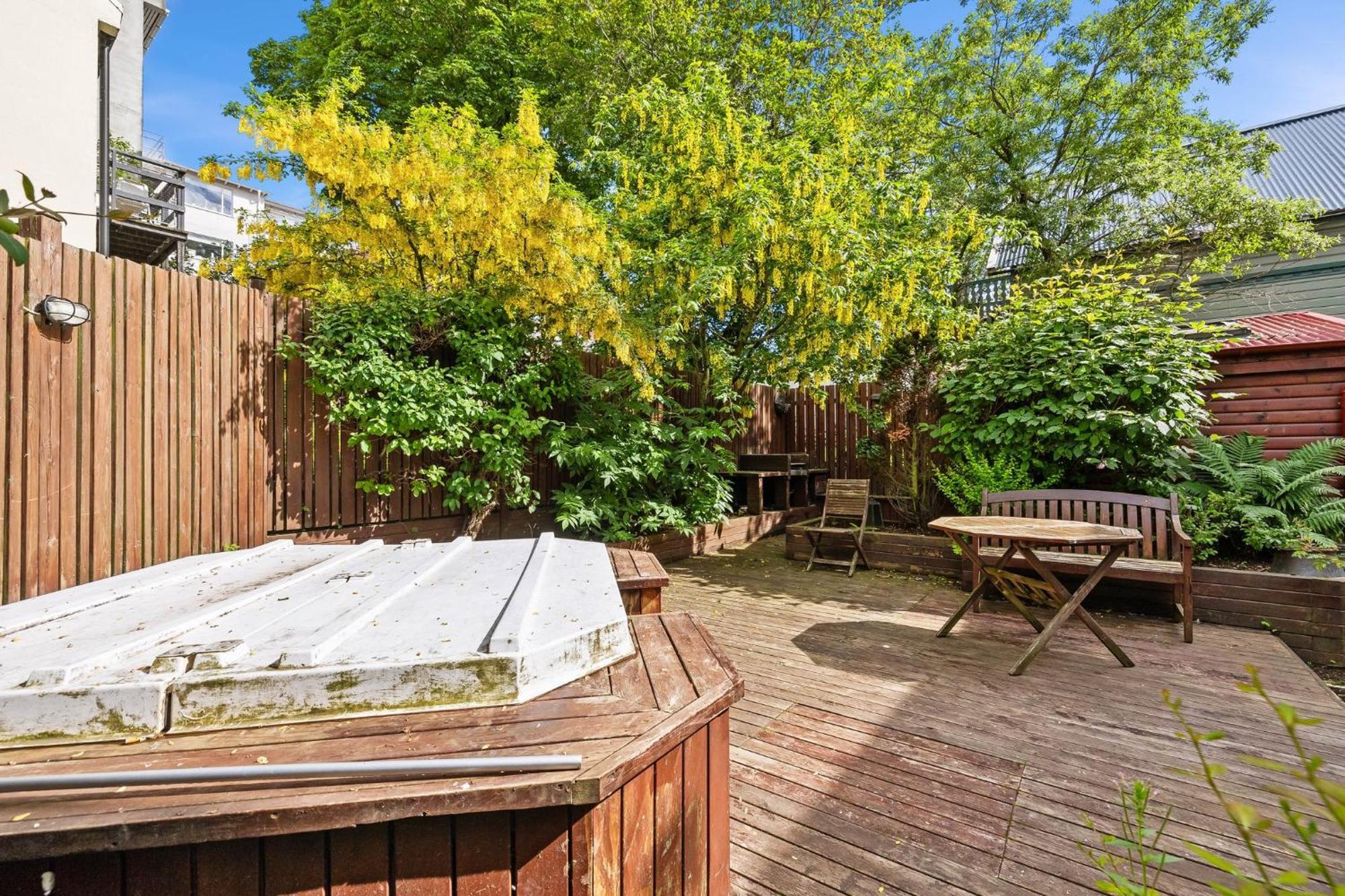 Downtown Reykjavik Baldursbra Holiday Home Екстериор снимка