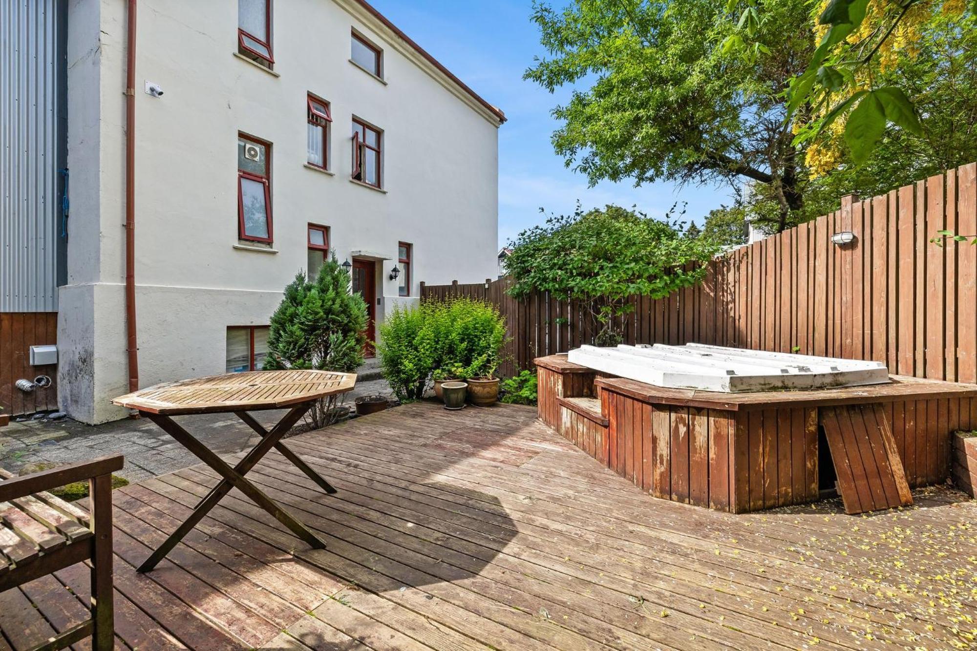 Downtown Reykjavik Baldursbra Holiday Home Екстериор снимка